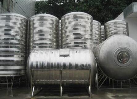 重庆卧式圆形水箱